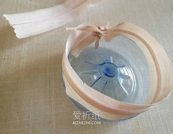 怎么用饮料瓶做耳机包的制作方法图解教程- www.aizhezhi.com