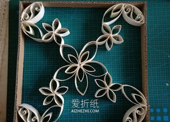 怎么做卷纸芯窗花装饰画的手工制作方法教程- www.aizhezhi.com