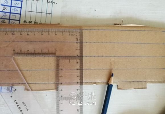 怎么做卷纸芯窗花装饰画的手工制作方法教程- www.aizhezhi.com