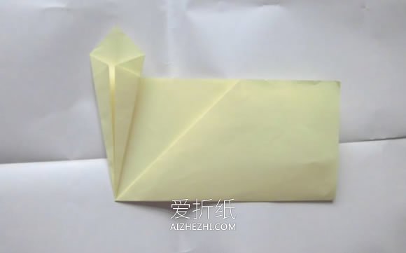 怎么简单折纸鸡毛信的折法步骤图解- www.aizhezhi.com