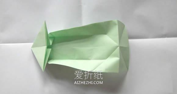 怎么折纸松树信纸的简单折法过程图解- www.aizhezhi.com