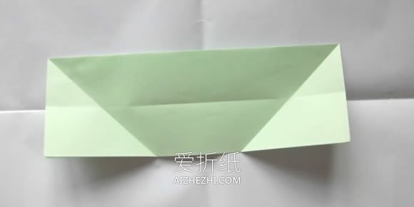 怎么折纸松树信纸的简单折法过程图解- www.aizhezhi.com