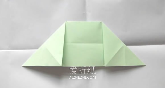 怎么折纸松树信纸的简单折法过程图解- www.aizhezhi.com