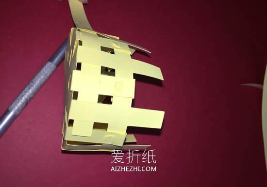 怎么编织圆形收纳纸篮子的制作方法步骤图- www.aizhezhi.com