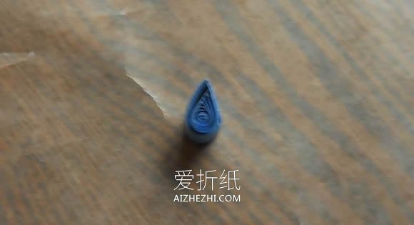 怎么做衍纸五瓣花的入门手工教程图解- www.aizhezhi.com