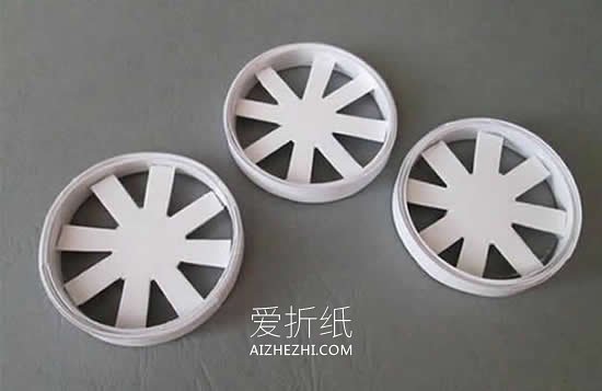 怎么用胶带筒作三轮车模型的制作方法教程- www.aizhezhi.com