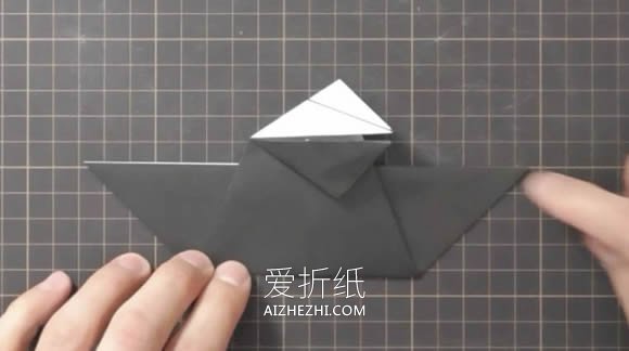 怎么简单折纸会说话乌鸦的折法图解步骤- www.aizhezhi.com