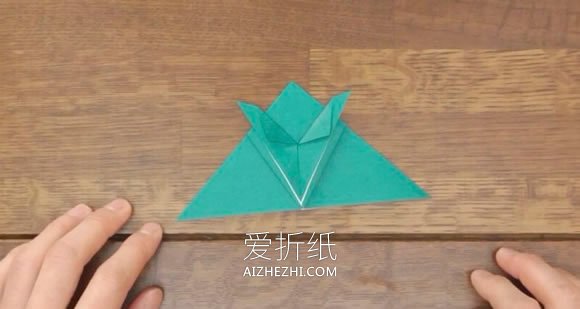 幼儿园怎么折纸会跳小青蛙的折法教程- www.aizhezhi.com