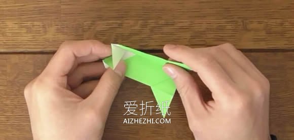 怎么折纸小航天飞机的折法简单步骤图解- www.aizhezhi.com