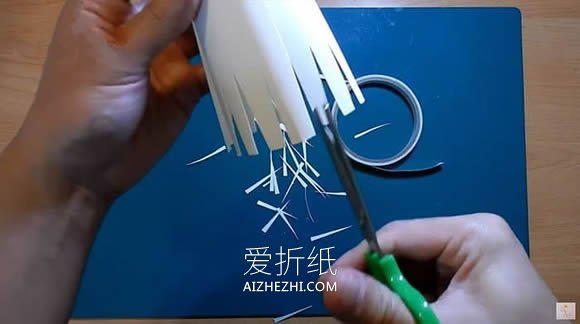 怎么做中秋华丽纸杯灯笼的手工制作方法- www.aizhezhi.com
