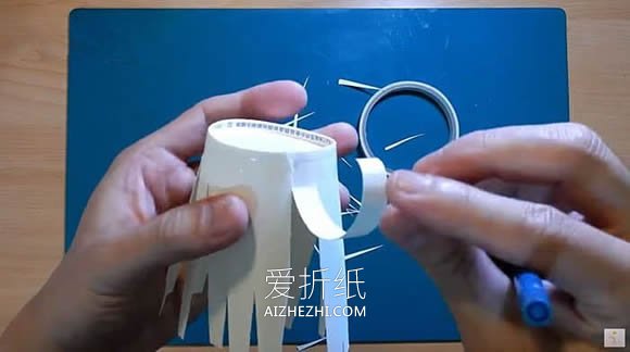 怎么做中秋华丽纸杯灯笼的手工制作方法- www.aizhezhi.com