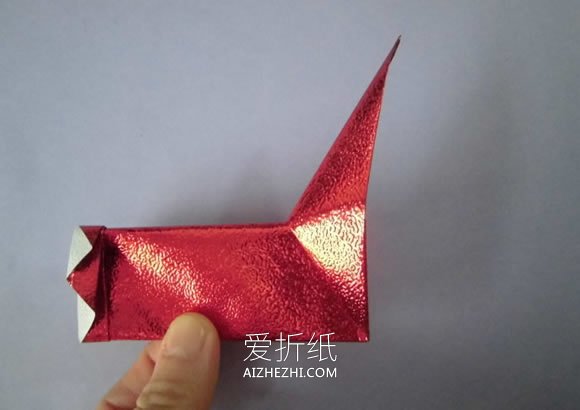 怎么简单折纸圣诞靴子和手杖的折法步骤图解- www.aizhezhi.com