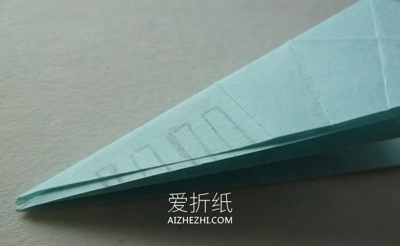 怎么做带剪纸图案千纸鹤的折纸方法图解- www.aizhezhi.com