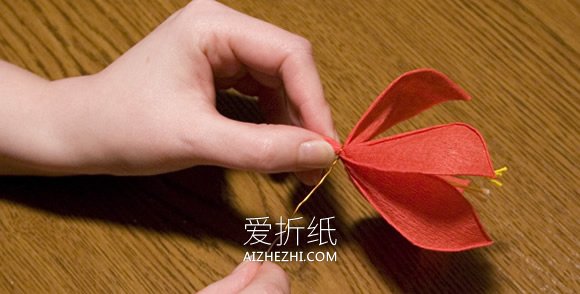 怎么做皱纹纸冠花贝母的手工制作方法- www.aizhezhi.com