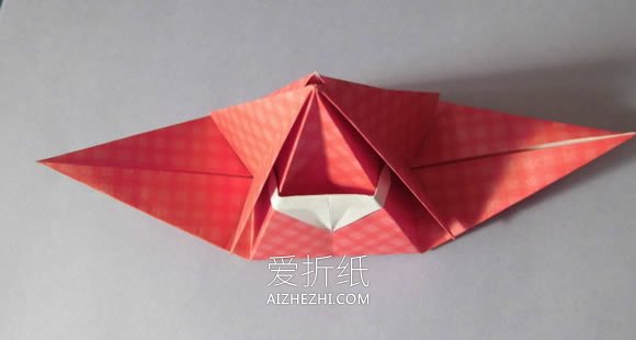 怎么折纸圣诞老人挂饰的两种折法图解步骤- www.aizhezhi.com