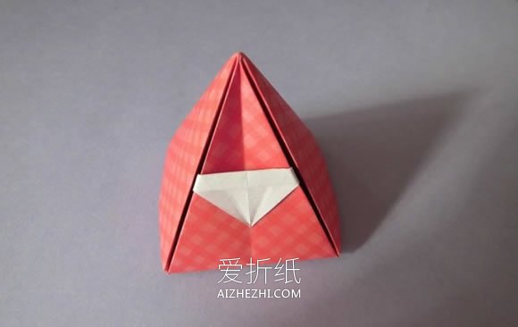 怎么折纸圣诞老人挂饰的两种折法图解步骤- www.aizhezhi.com