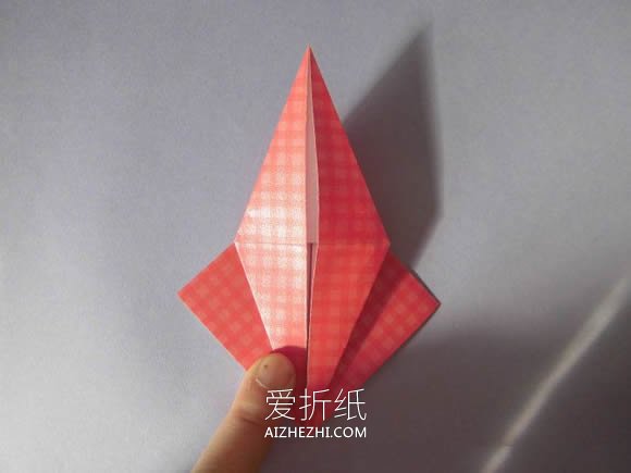 怎么折纸圣诞老人挂饰的两种折法图解步骤- www.aizhezhi.com