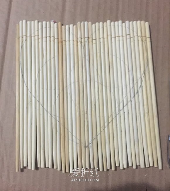 怎么用一次性筷子做天使之心音乐盒制作方法- www.aizhezhi.com