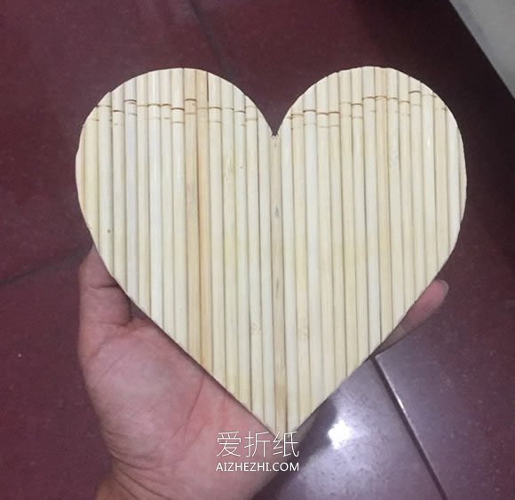 怎么用一次性筷子做天使之心音乐盒制作方法- www.aizhezhi.com