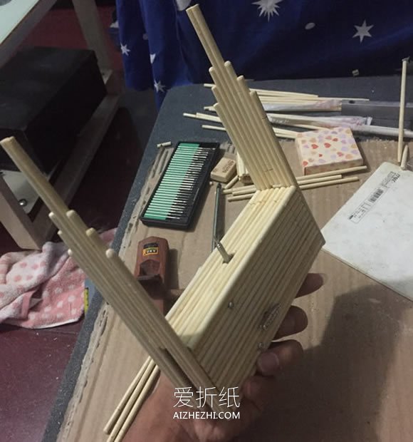 怎么用一次性筷子做天使之心音乐盒制作方法- www.aizhezhi.com