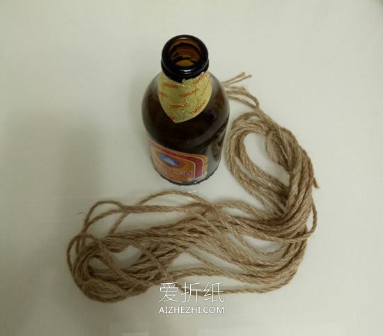 怎么用啤酒瓶做花瓶的制作方法教程- www.aizhezhi.com
