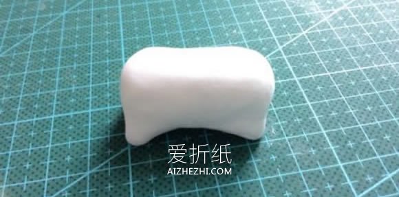 怎么做在胡萝卜上睡觉小白兔的粘土手工教程- www.aizhezhi.com