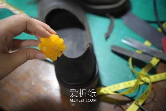 怎么用旧皮靴做文艺复古凉鞋的改造制作方法- www.aizhezhi.com