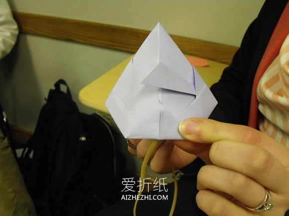 怎么折纸宠物帽子的折叠方法简单又漂亮- www.aizhezhi.com
