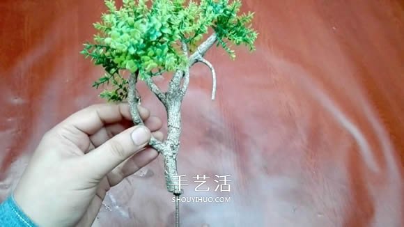 简单自制迷你池塘装饰摆件的制作方法教程- www.aizhezhi.com