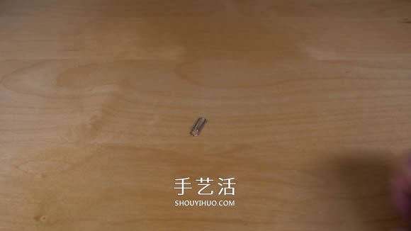 可乐瓶科技小制作 DIY橡皮筋动力飞机的方法- www.aizhezhi.com