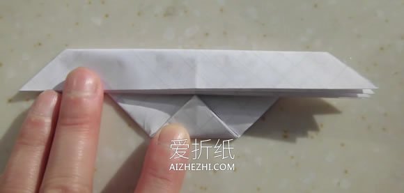 怎么折纸拥抱的双手的折法步骤图解- www.aizhezhi.com