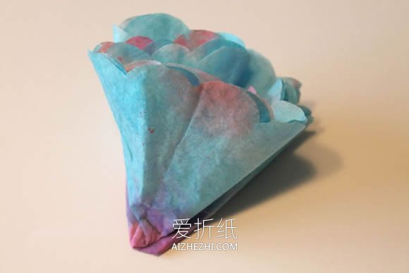 怎么用咖啡过滤纸做情人节花束或装饰纸花- www.aizhezhi.com