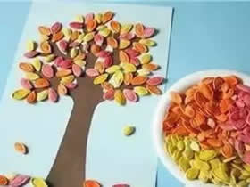 怎么用南瓜籽做秋天大树拼贴画的制作方法