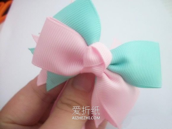 怎么做双色公主风蝴蝶结发饰的制作方法- www.aizhezhi.com