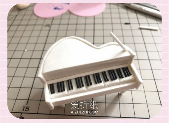 怎么做超轻粘土钢琴的手工制作方法步骤图- www.aizhezhi.com