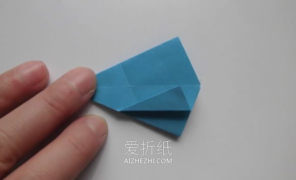 手工折纸华丽圣诞树怎么折的过程步骤- www.aizhezhi.com