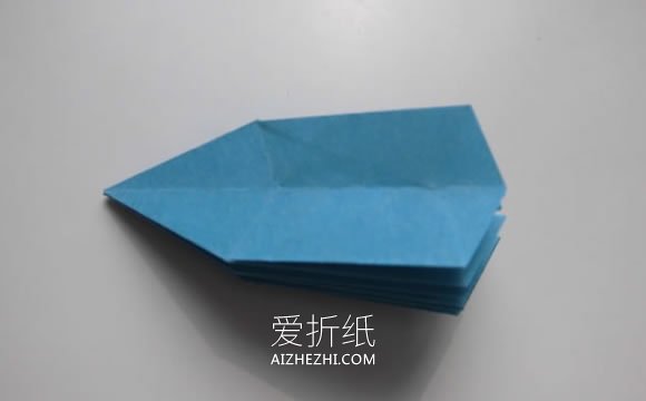 手工折纸华丽圣诞树怎么折的过程步骤- www.aizhezhi.com