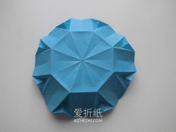 手工折纸华丽圣诞树怎么折的过程步骤- www.aizhezhi.com