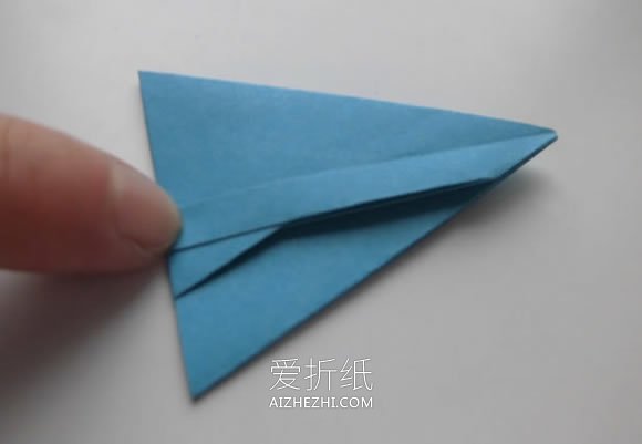 手工折纸华丽圣诞树怎么折的过程步骤- www.aizhezhi.com