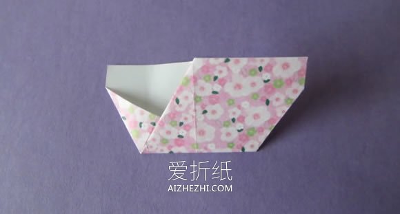 怎么折纸双色纸球的折法步骤图解- www.aizhezhi.com