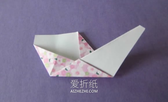 怎么折纸双色纸球的折法步骤图解- www.aizhezhi.com