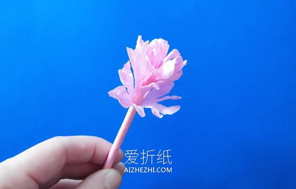 怎么用手揉纸折风信子的折法步骤图解- www.aizhezhi.com