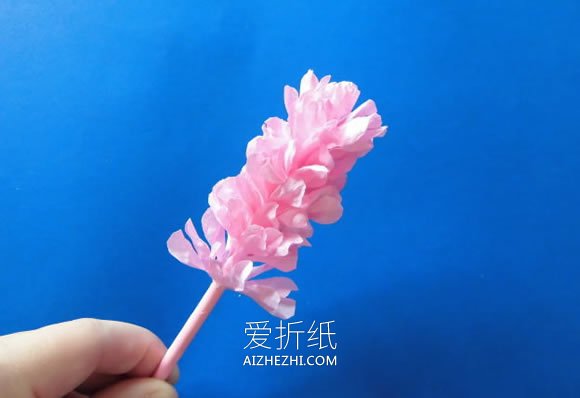 怎么用手揉纸折风信子的折法步骤图解- www.aizhezhi.com