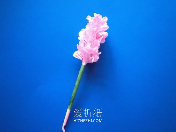 怎么用手揉纸折风信子的折法步骤图解- www.aizhezhi.com