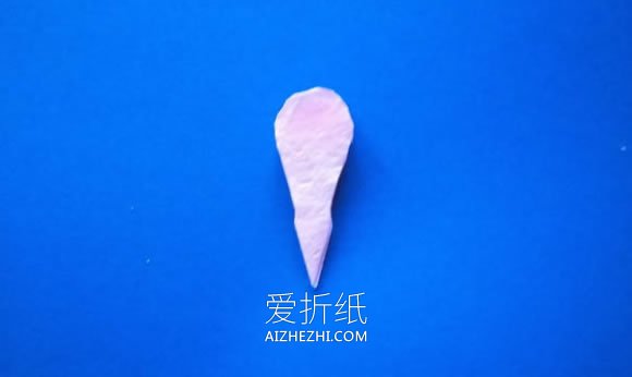 怎么用手揉纸折风信子的折法步骤图解- www.aizhezhi.com