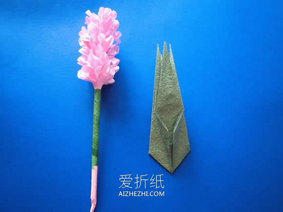 怎么用手揉纸折风信子的折法步骤图解- www.aizhezhi.com