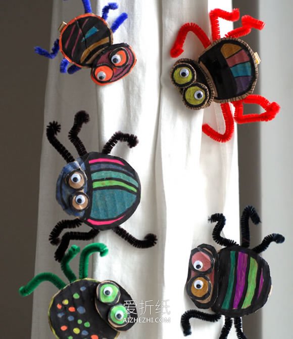幼儿园怎么简单做万圣节蜘蛛装饰的制作方法- www.aizhezhi.com