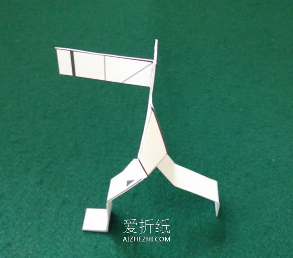 怎么折纸空手道纸片小人的折法简单又好玩- www.aizhezhi.com