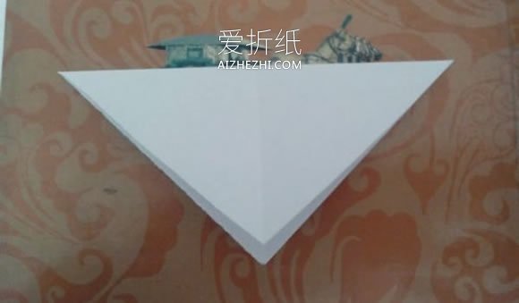 手工简单纸元宝怎么折叠的步骤图解- www.aizhezhi.com