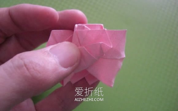 怎么折纸福山玫瑰花的折法详细过程图解- www.aizhezhi.com